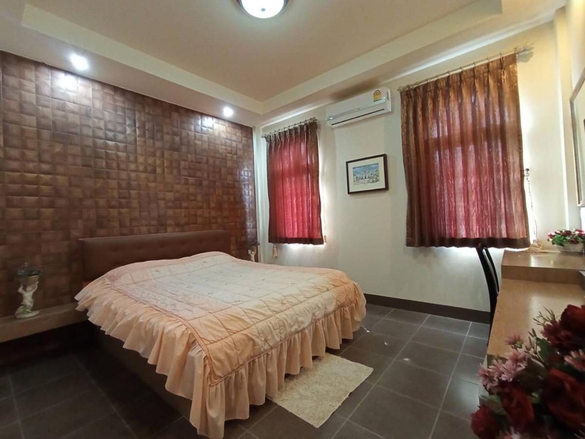Kireeya Villa Phetchaburi Bagian luar foto