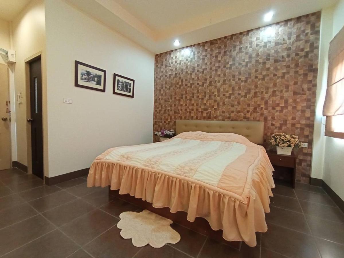 Kireeya Villa Phetchaburi Bagian luar foto