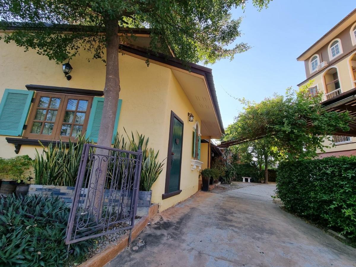 Kireeya Villa Phetchaburi Bagian luar foto